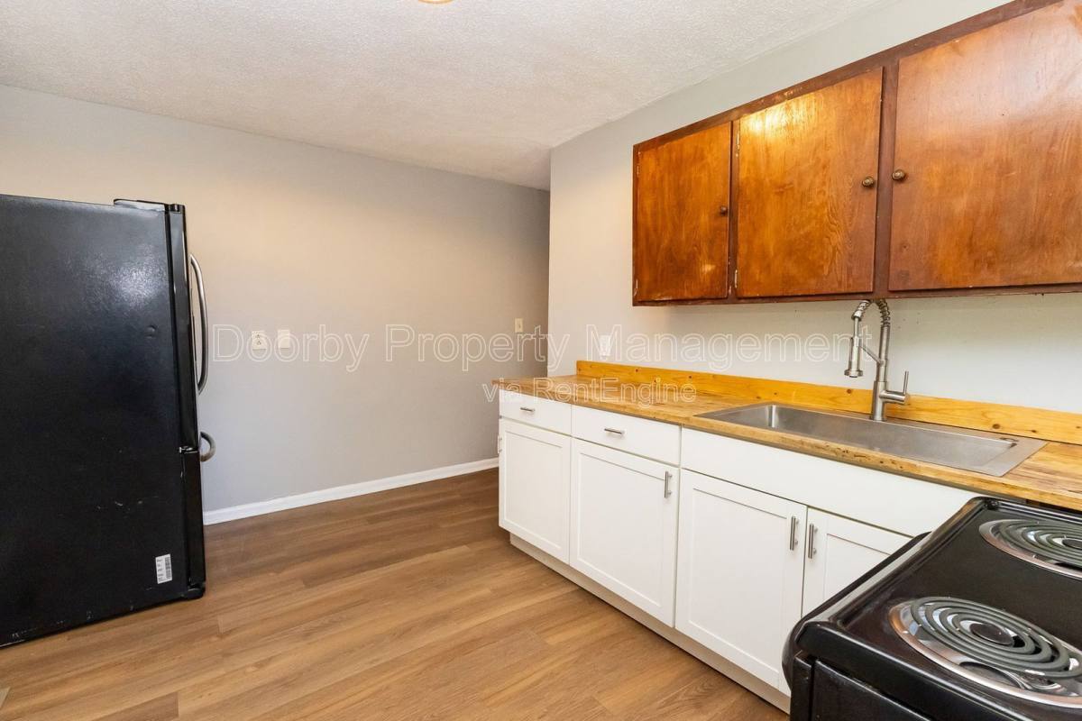 Apartment for rent at 1237 Wheeler Ave #B, Chattanooga, TN 37406