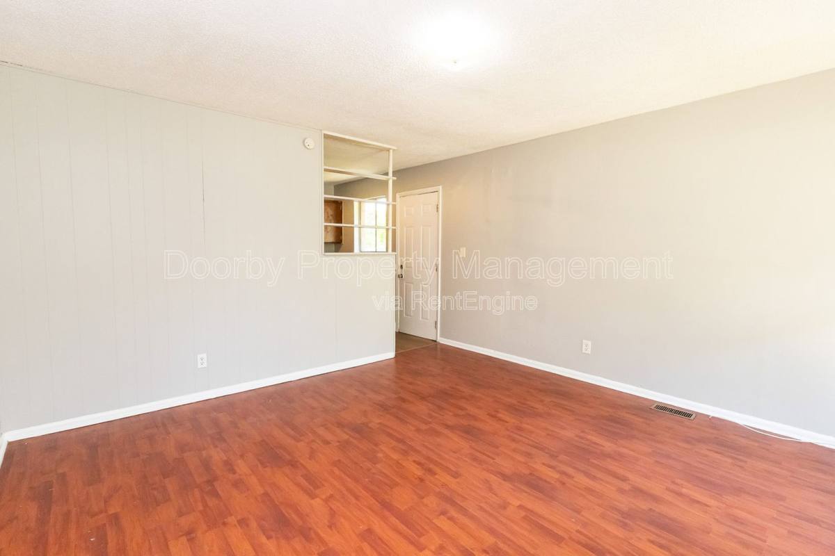 Apartment for rent at 1237 Wheeler Ave #B, Chattanooga, TN 37406