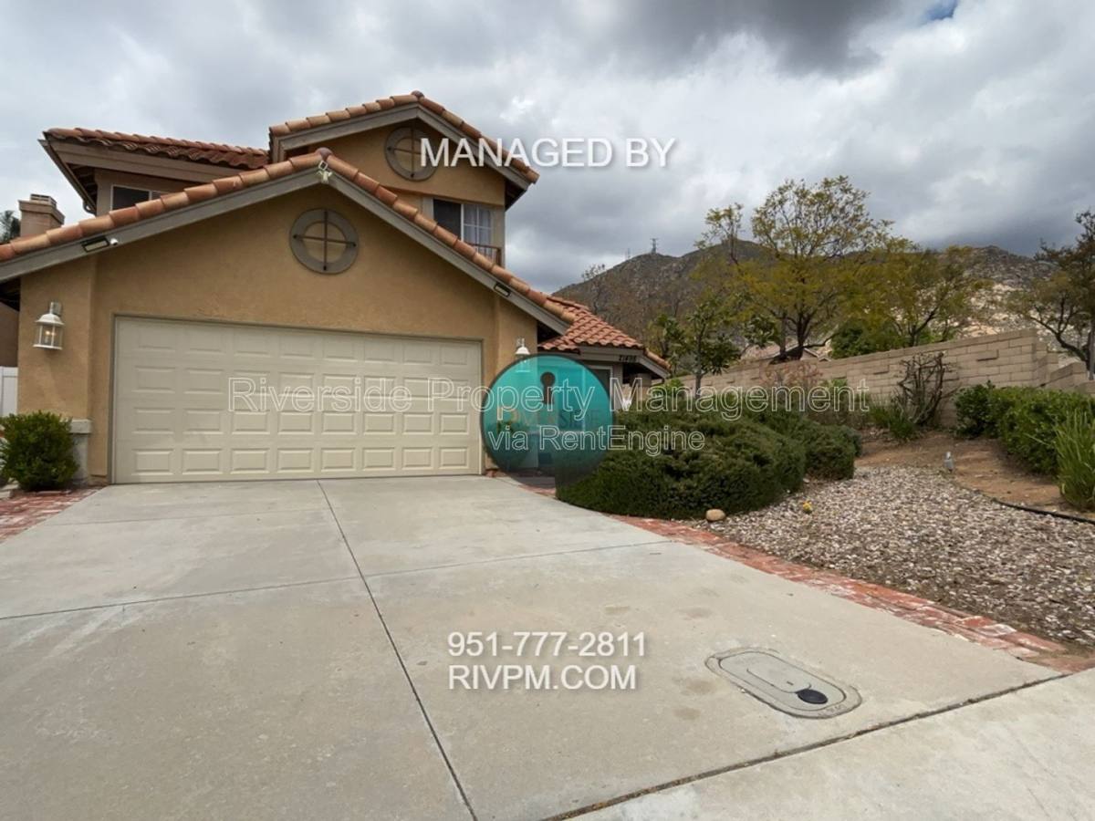 House for rent at 21498 Townsendia Ave, Moreno Valley, CA 92557