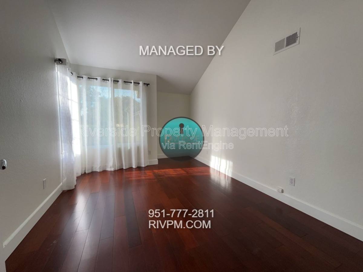 House for rent at 21498 Townsendia Ave, Moreno Valley, CA 92557