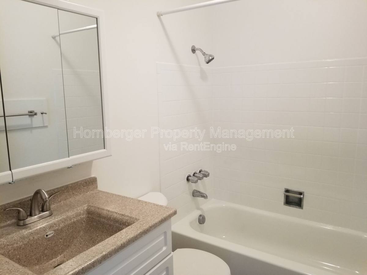 Apartment for rent at 2307 W Cleveland Ave #2, Spokane, WA 99205