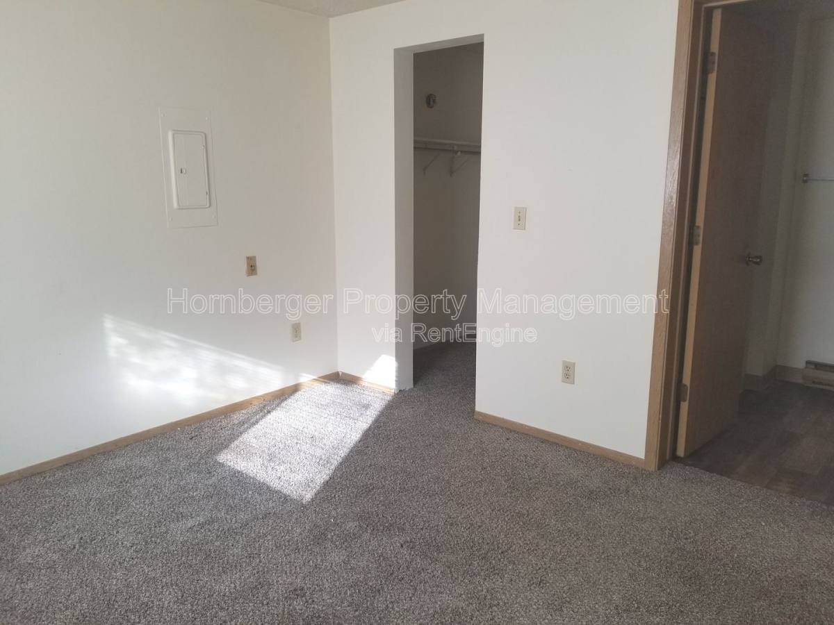 Apartment for rent at 2307 W Cleveland Ave #2, Spokane, WA 99205