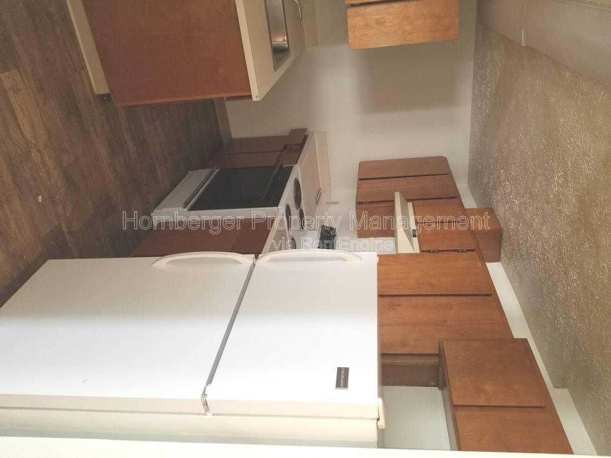 Apartment for rent at 2307 W Cleveland Ave #2, Spokane, WA 99205