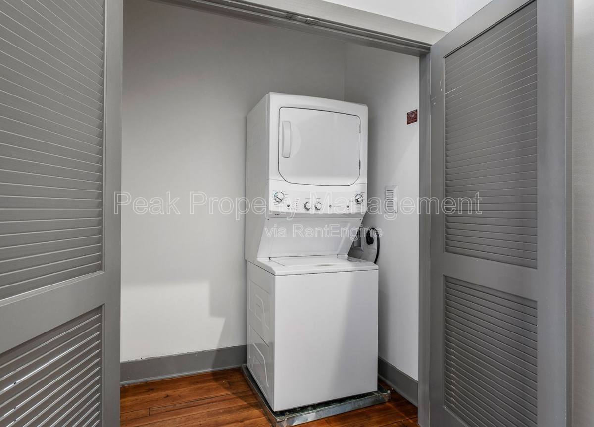 Apartment for rent at 1209 Hull St #203, Richmond, VA 23224
