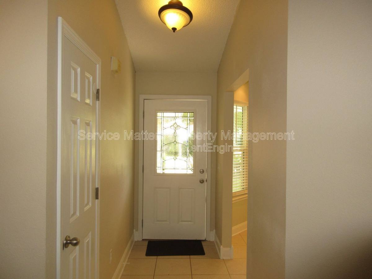 House for rent at 6598 Starboard Dr, Milton, FL 32570