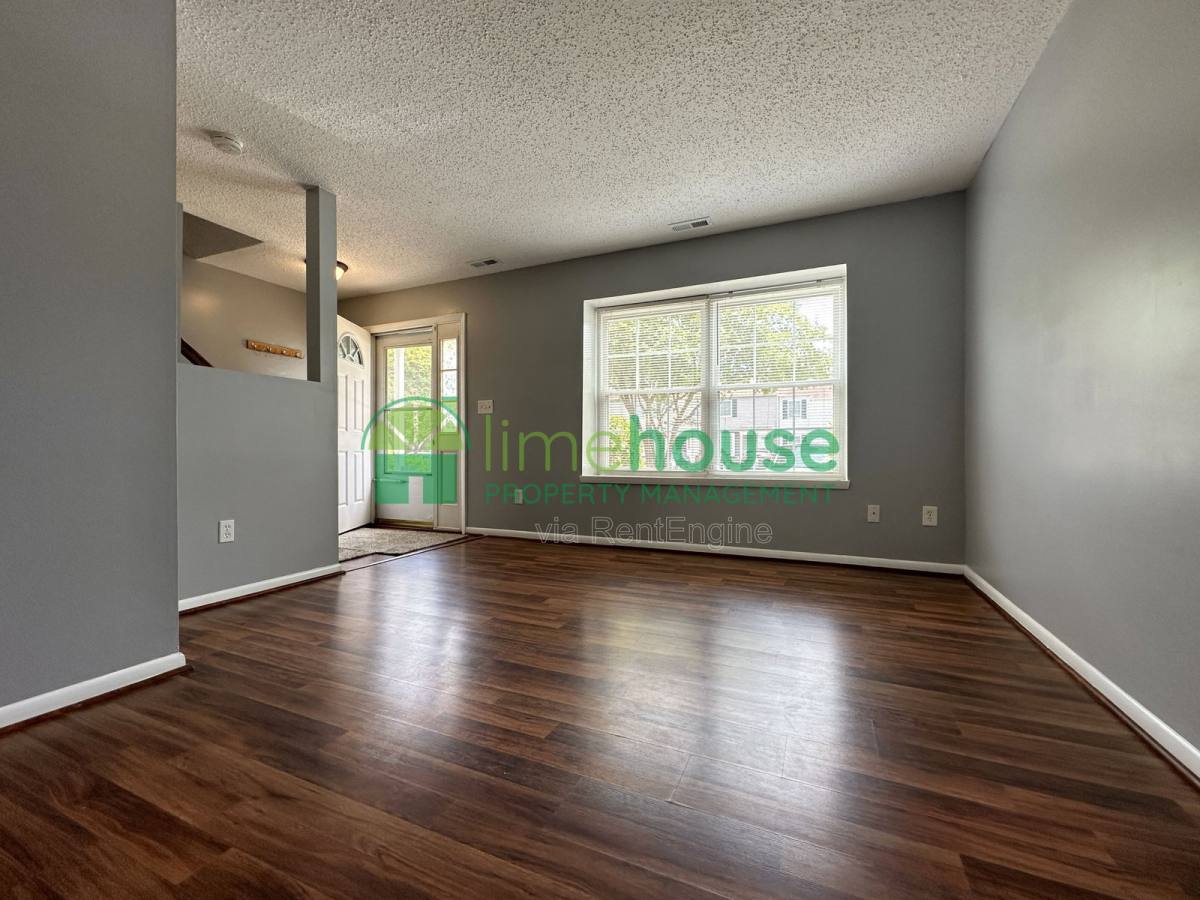 Townhouse for rent at 1318 River Birch Run S, Chesapeake, VA 23320