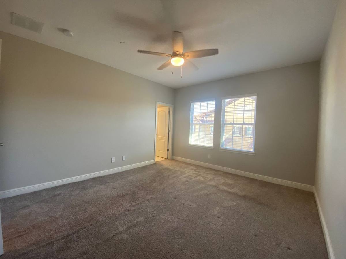 Townhouse for rent at 2408 Lobelia Dr, Lake Mary, FL 32746