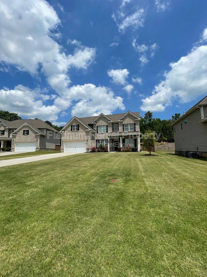 House for rent at 1825 Dahlia Dr, Cumming, GA 30040