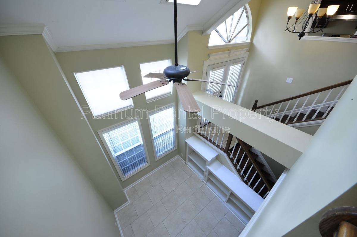 Townhouse for rent at 2198 Goodwood Blvd SE, Smyrna, GA 30080