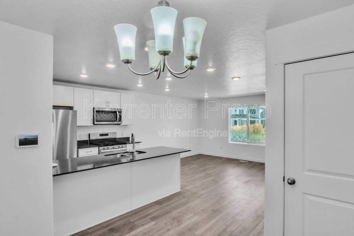 Apartment for rent at 48 Heading Row, Lehi, UT 84043