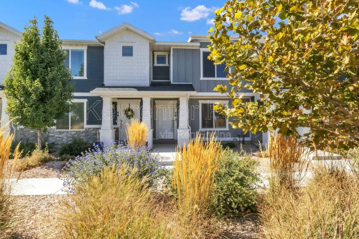 Apartment for rent at 48 Heading Row, Lehi, UT 84043