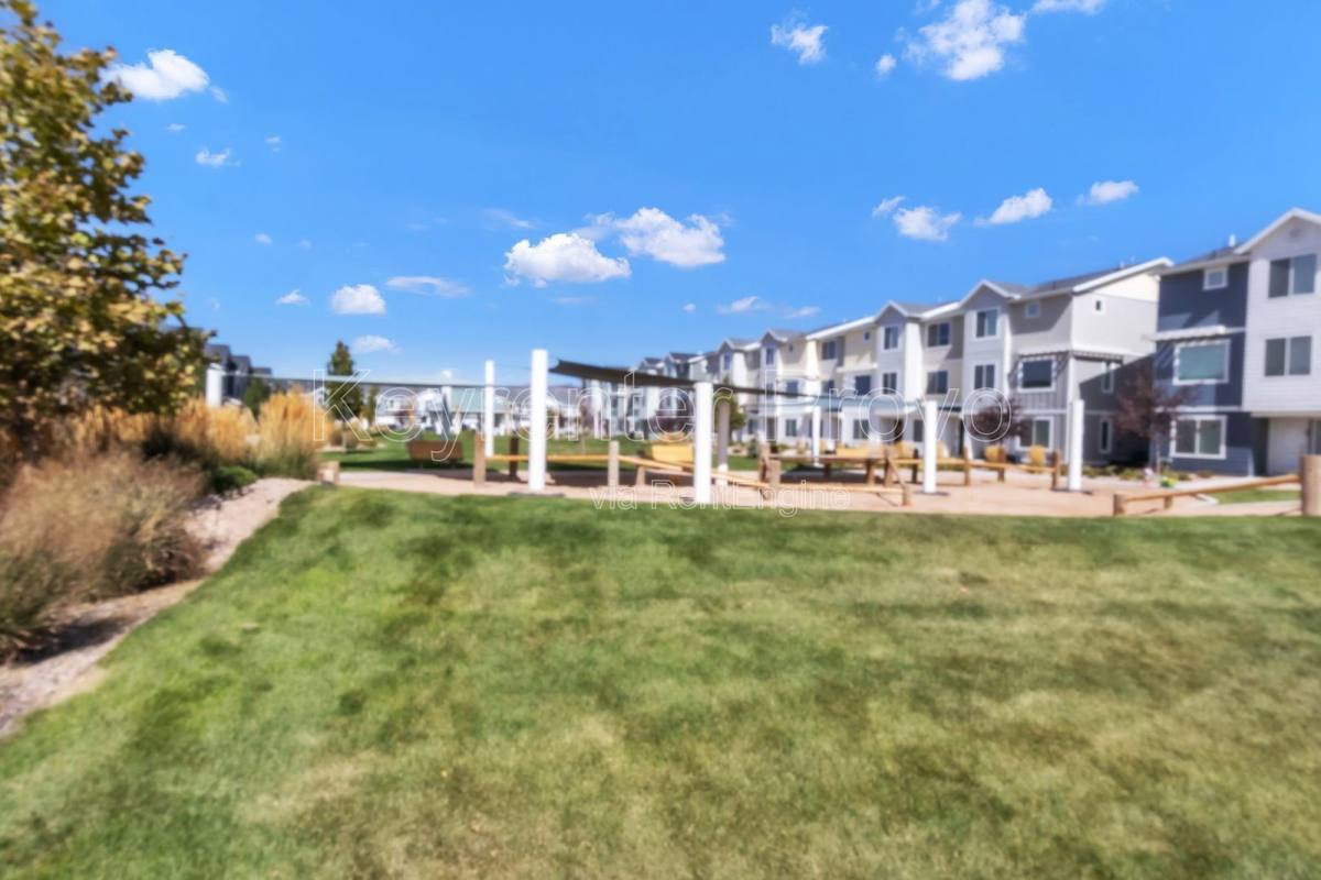 Apartment for rent at 48 Heading Row, Lehi, UT 84043