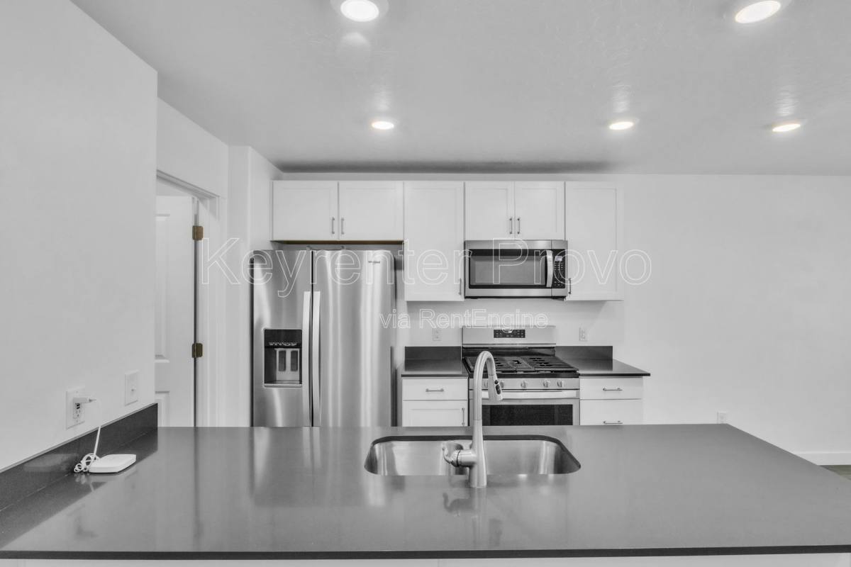 Apartment for rent at 48 Heading Row, Lehi, UT 84043