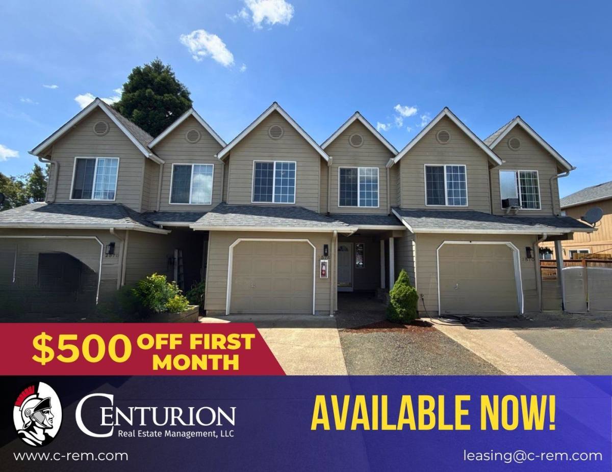 Townhouse for rent at 2574 16th Ave SE, Albany, OR 97322