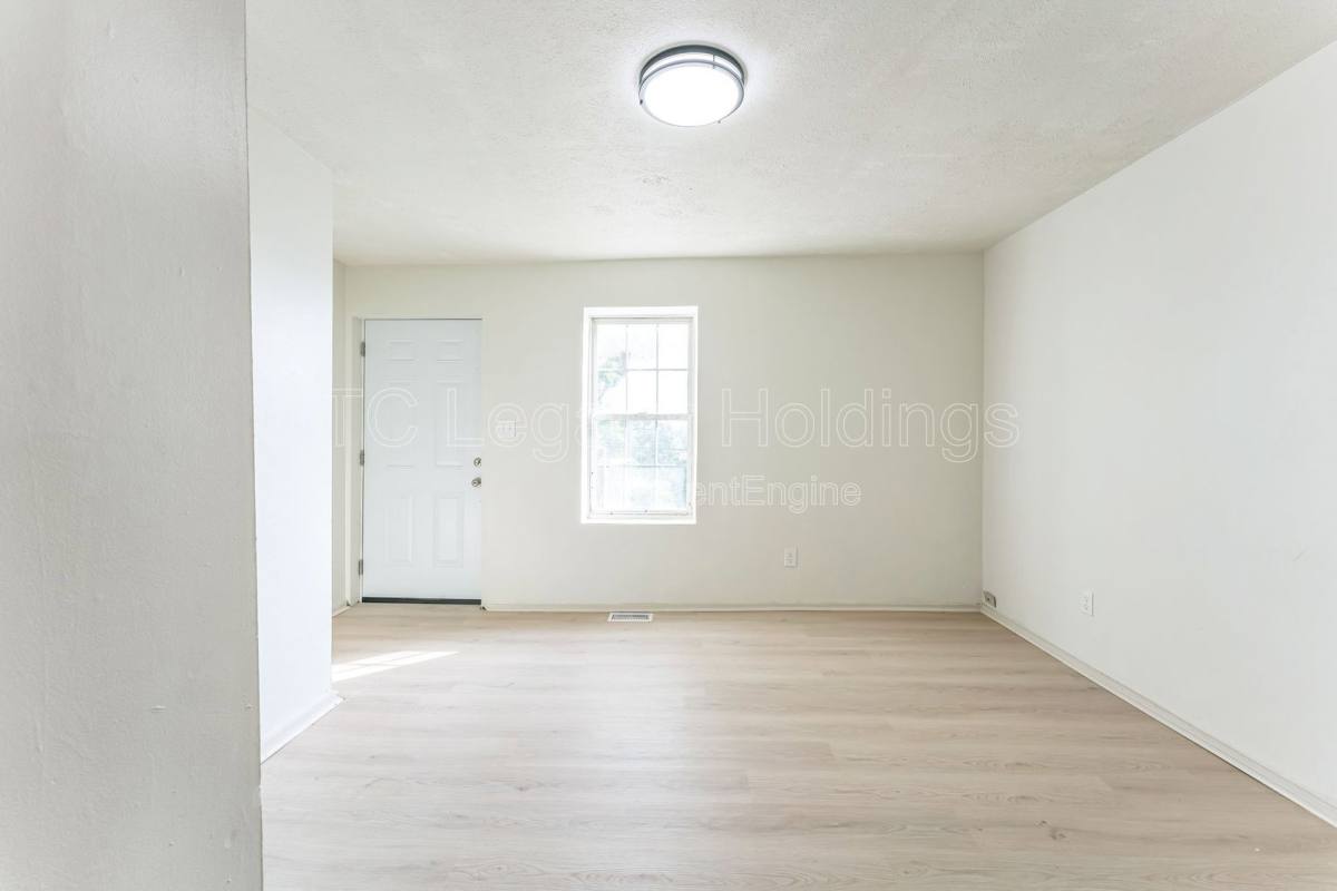 House for rent at 415 Simpson Ave, Clarksburg, WV 26301