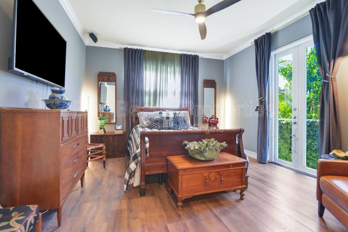 Townhouse for rent at 3438 NE 13th Ave, Fort Lauderdale, FL 33334
