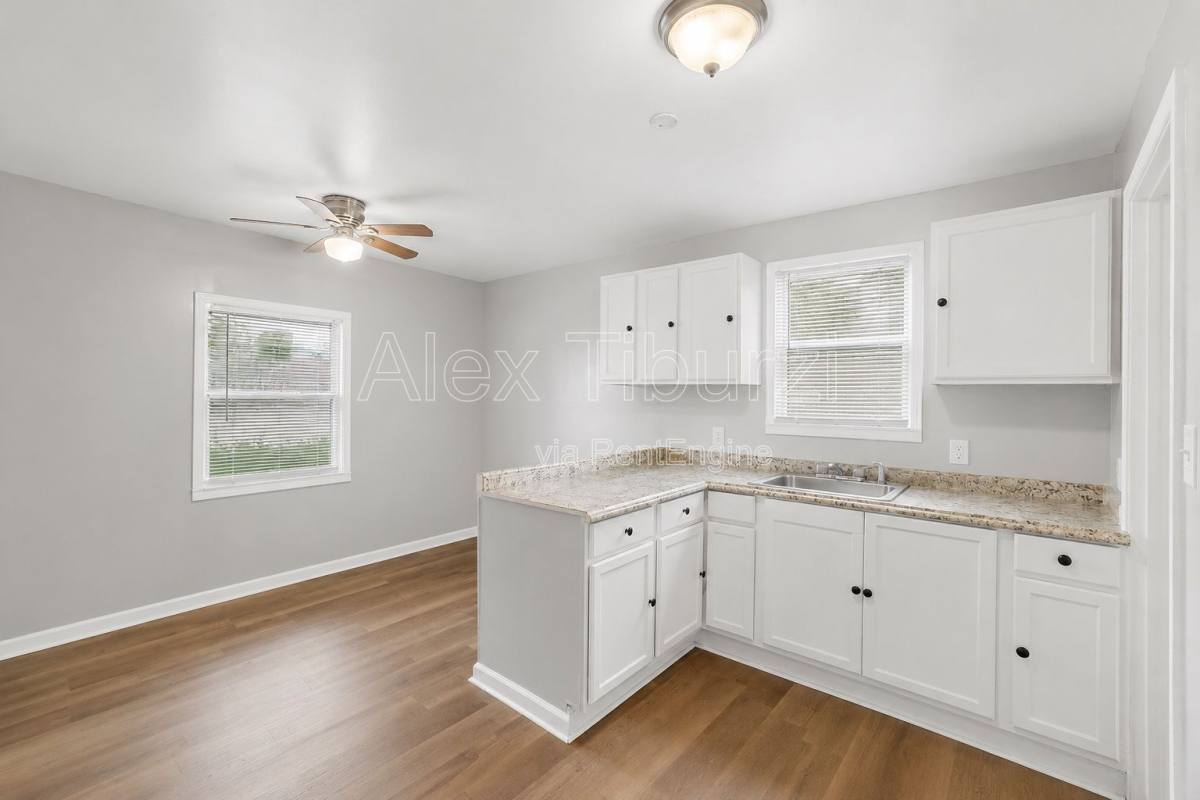 House for rent at 6301 Lodewyck, Detroit, MI 48224