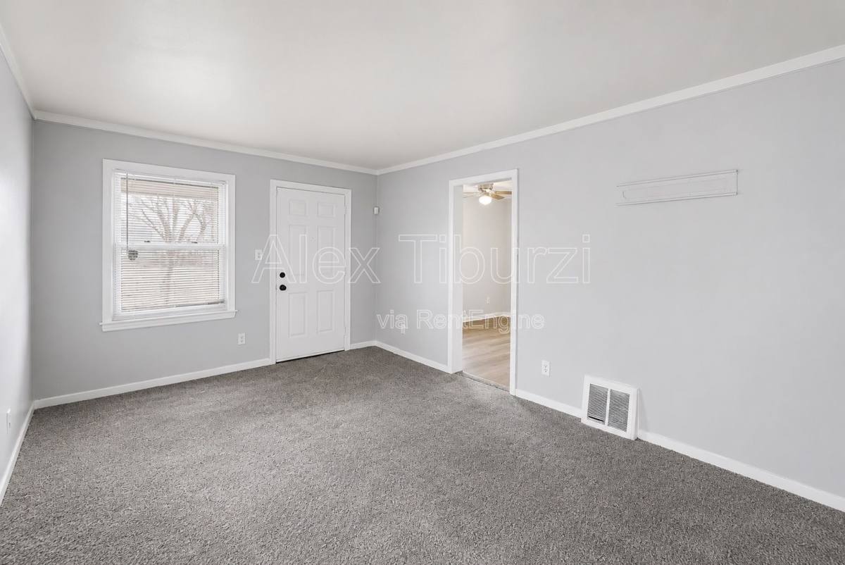 House for rent at 6301 Lodewyck, Detroit, MI 48224