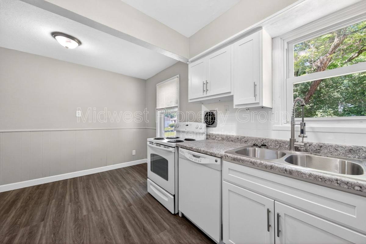 House for rent at 10066 Dorothy Ave, Saint Louis, MO 63137