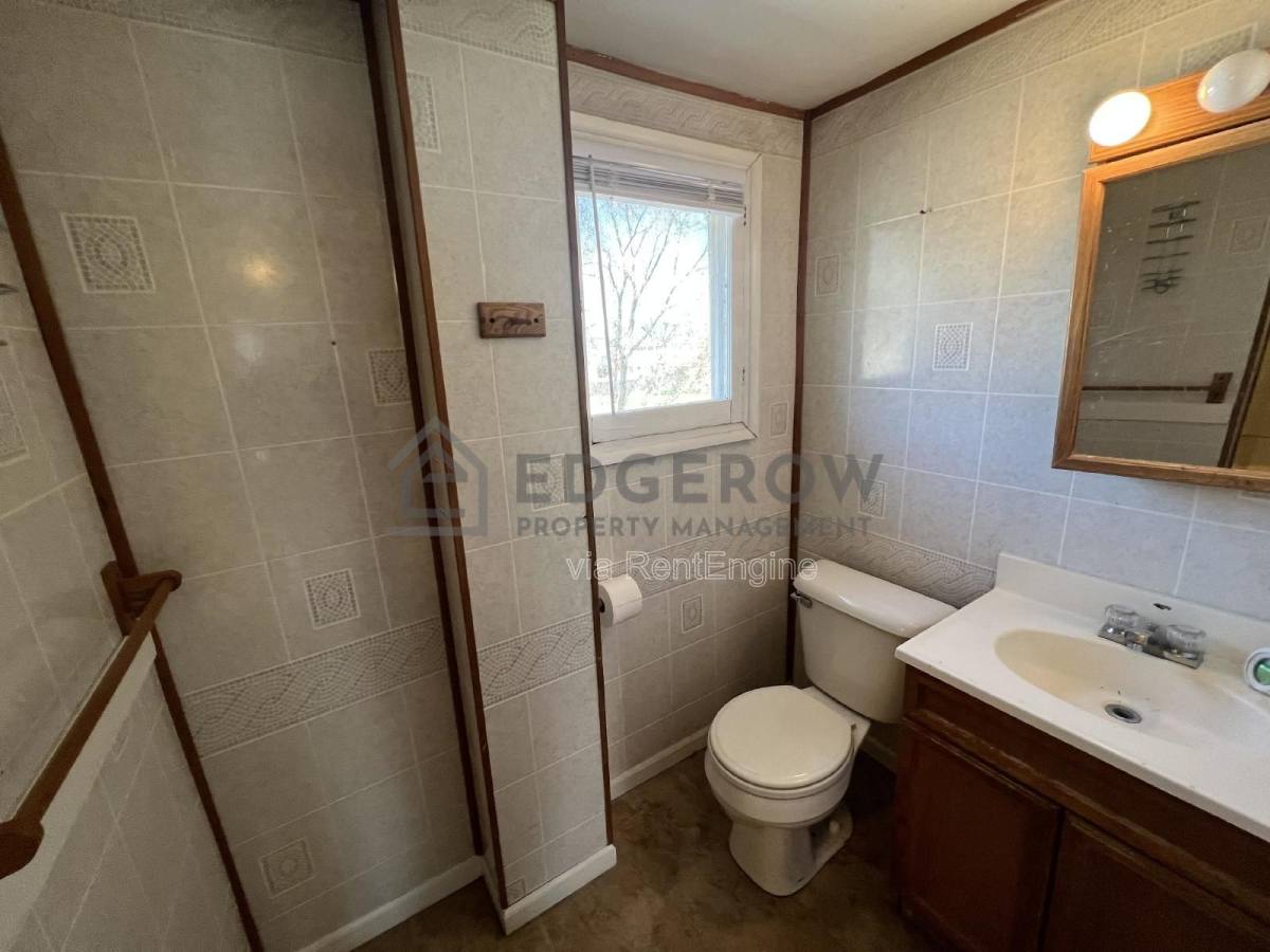 Apartment for rent at 1220 Hamilton Ave NW #2, Grand Rapids, MI 49504