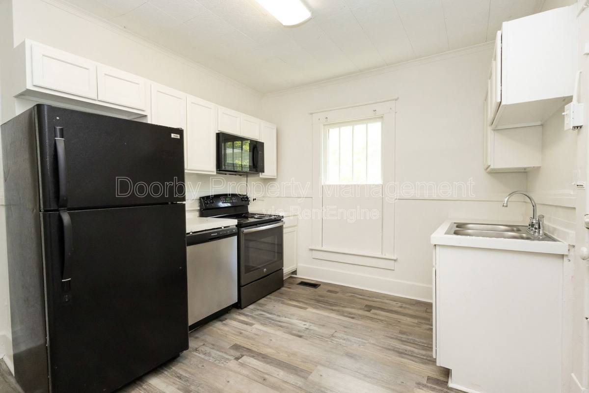 House for rent at 3207 Curtis St, Chattanooga, TN 37406
