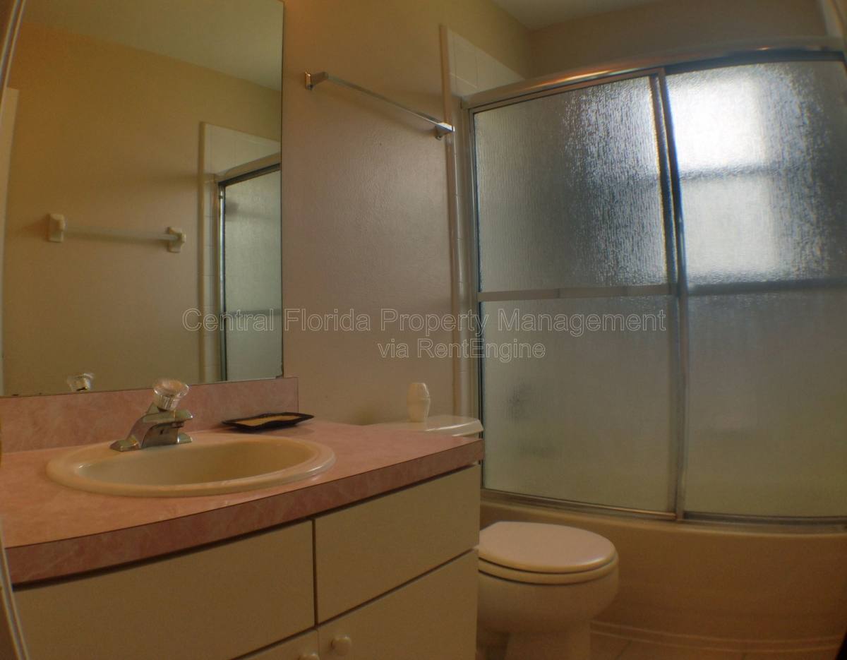 House for rent at 2320 Justin Ave, Orlando, FL 32826