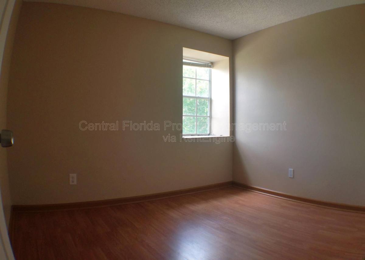 House for rent at 2320 Justin Ave, Orlando, FL 32826