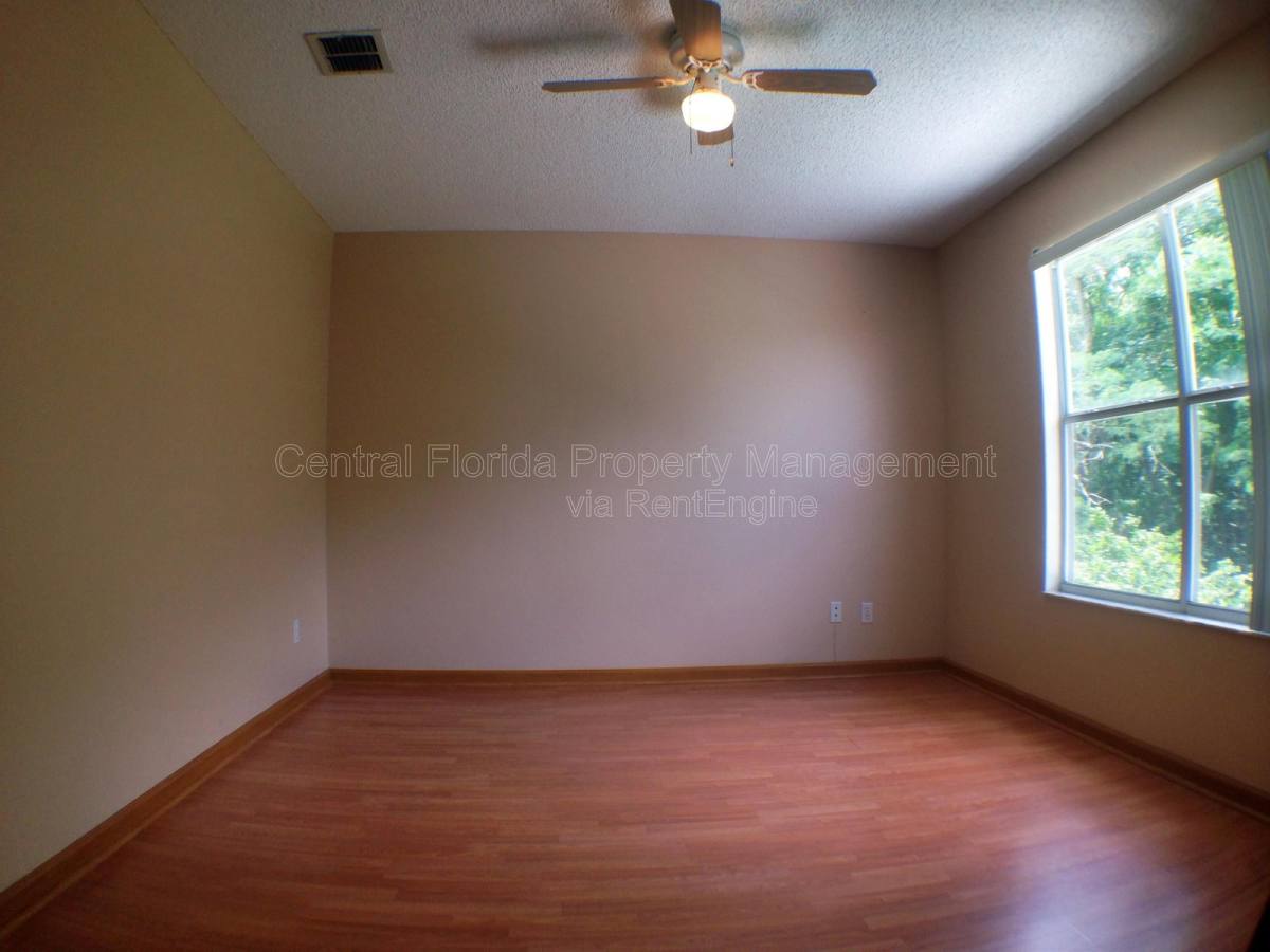 House for rent at 2320 Justin Ave, Orlando, FL 32826