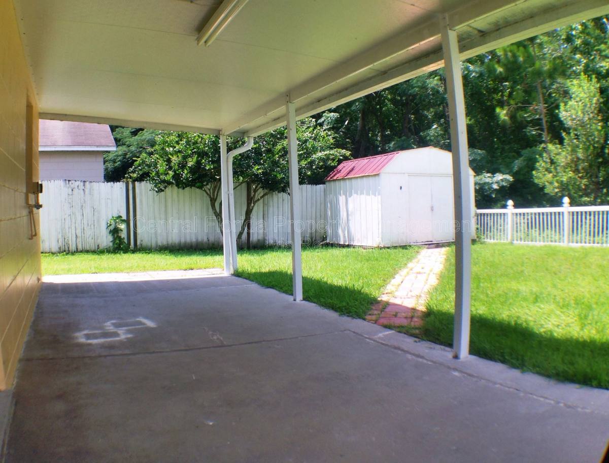 House for rent at 2320 Justin Ave, Orlando, FL 32826