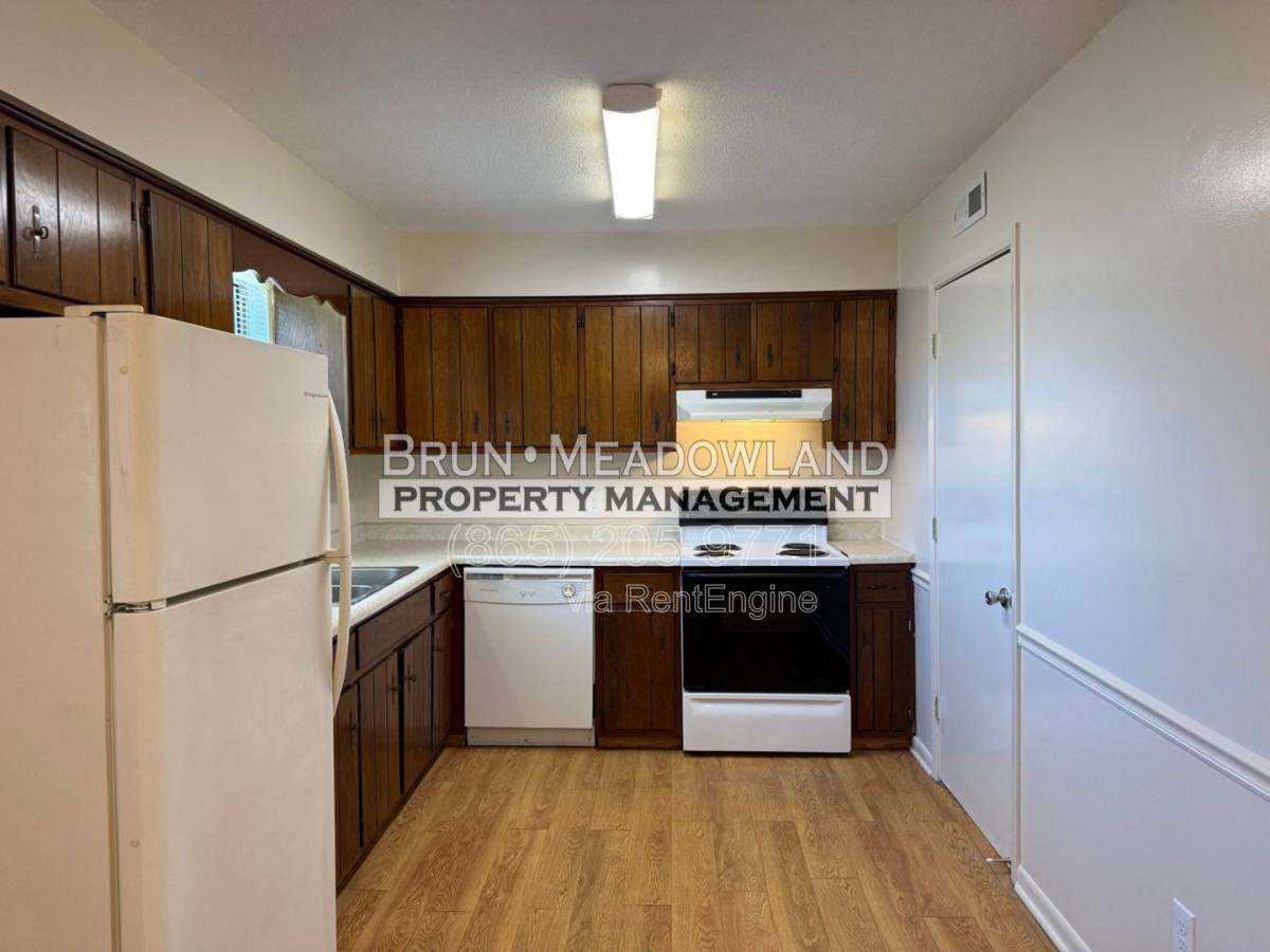 Apartment for rent at 3708 Moss Lane #B, Louisville, TN 37777