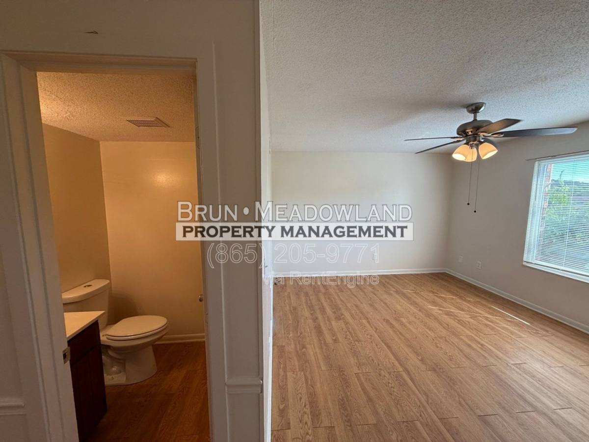 Apartment for rent at 3708 Moss Lane #B, Louisville, TN 37777