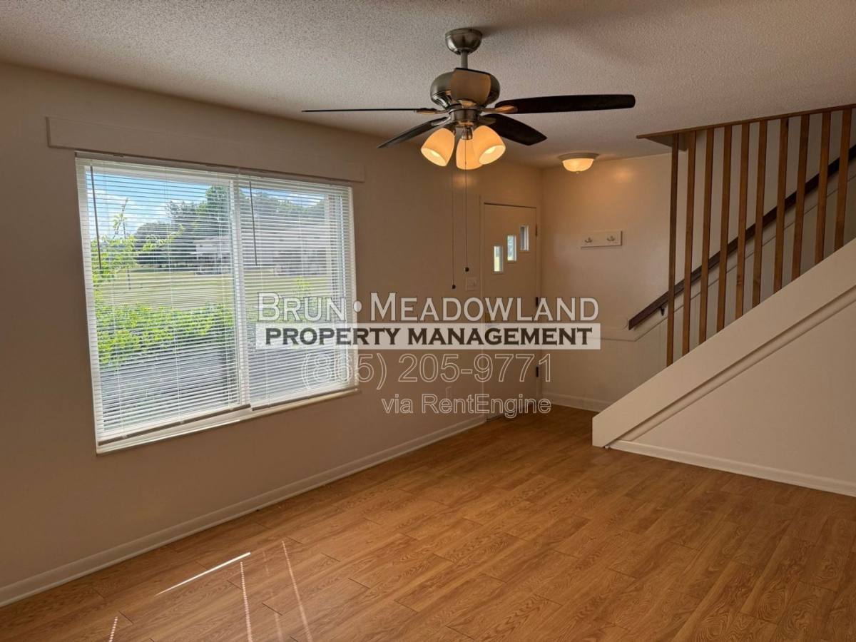 Apartment for rent at 3708 Moss Lane #B, Louisville, TN 37777