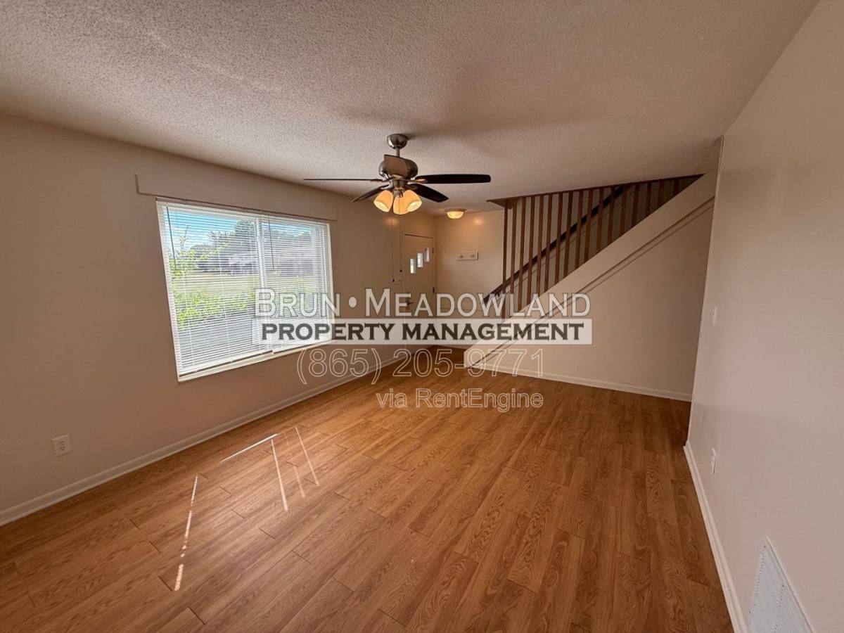 Apartment for rent at 3708 Moss Lane #B, Louisville, TN 37777
