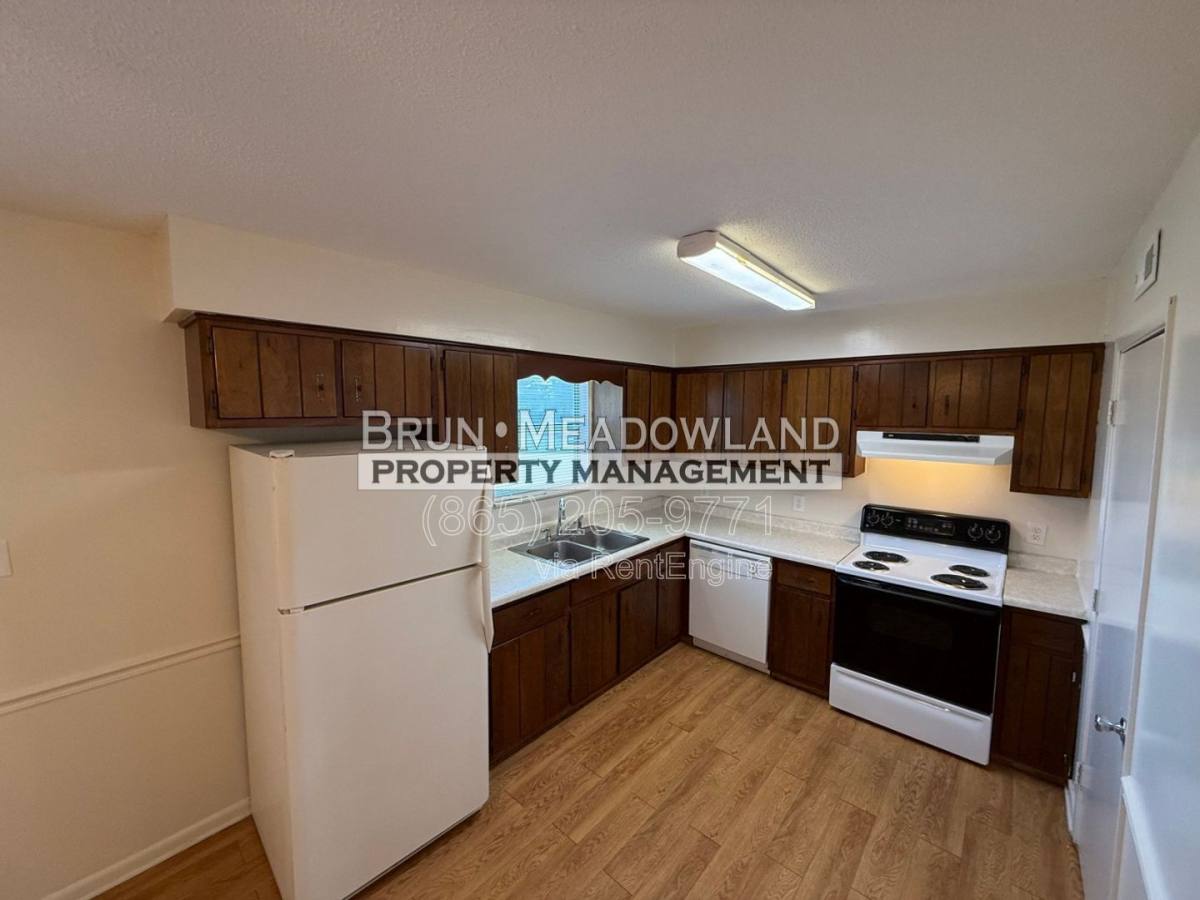 Apartment for rent at 3708 Moss Lane #B, Louisville, TN 37777