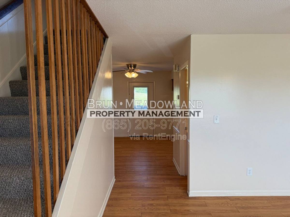Apartment for rent at 3708 Moss Lane #B, Louisville, TN 37777