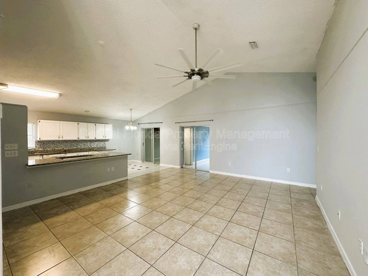 House for rent at 11818 Shotgate Court, Orlando, FL 32837