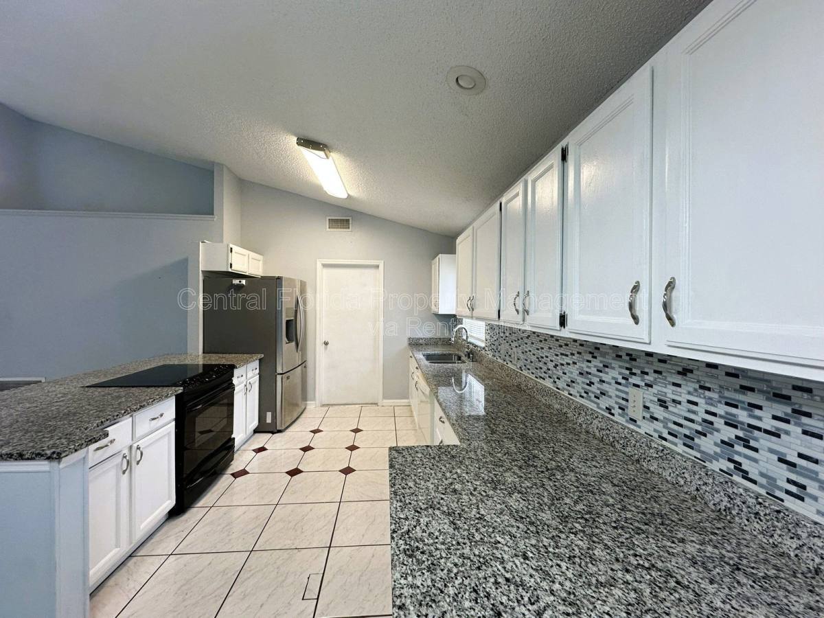 House for rent at 11818 Shotgate Court, Orlando, FL 32837
