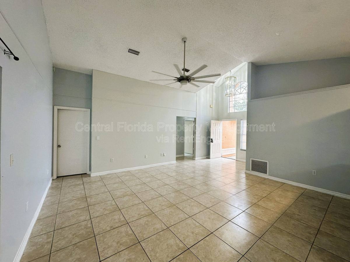 House for rent at 11818 Shotgate Court, Orlando, FL 32837