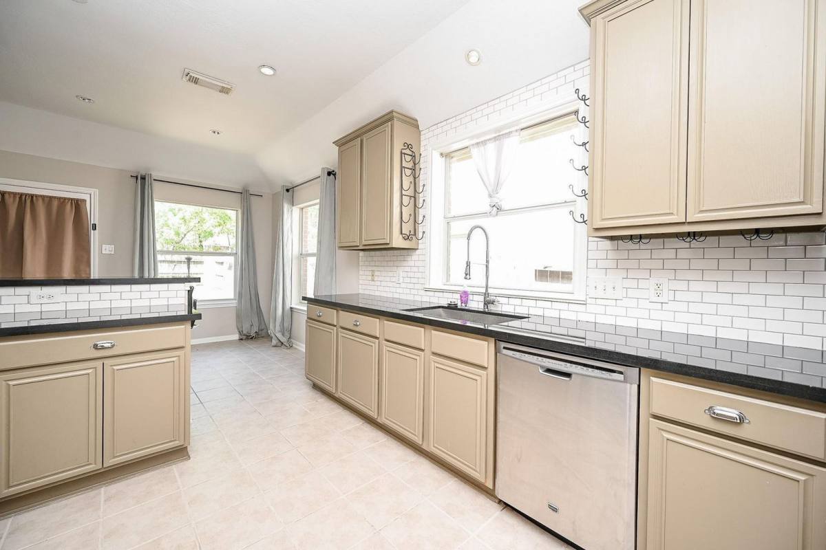 House for rent at 12138 Havenmist Dr, Tomball, TX 77375