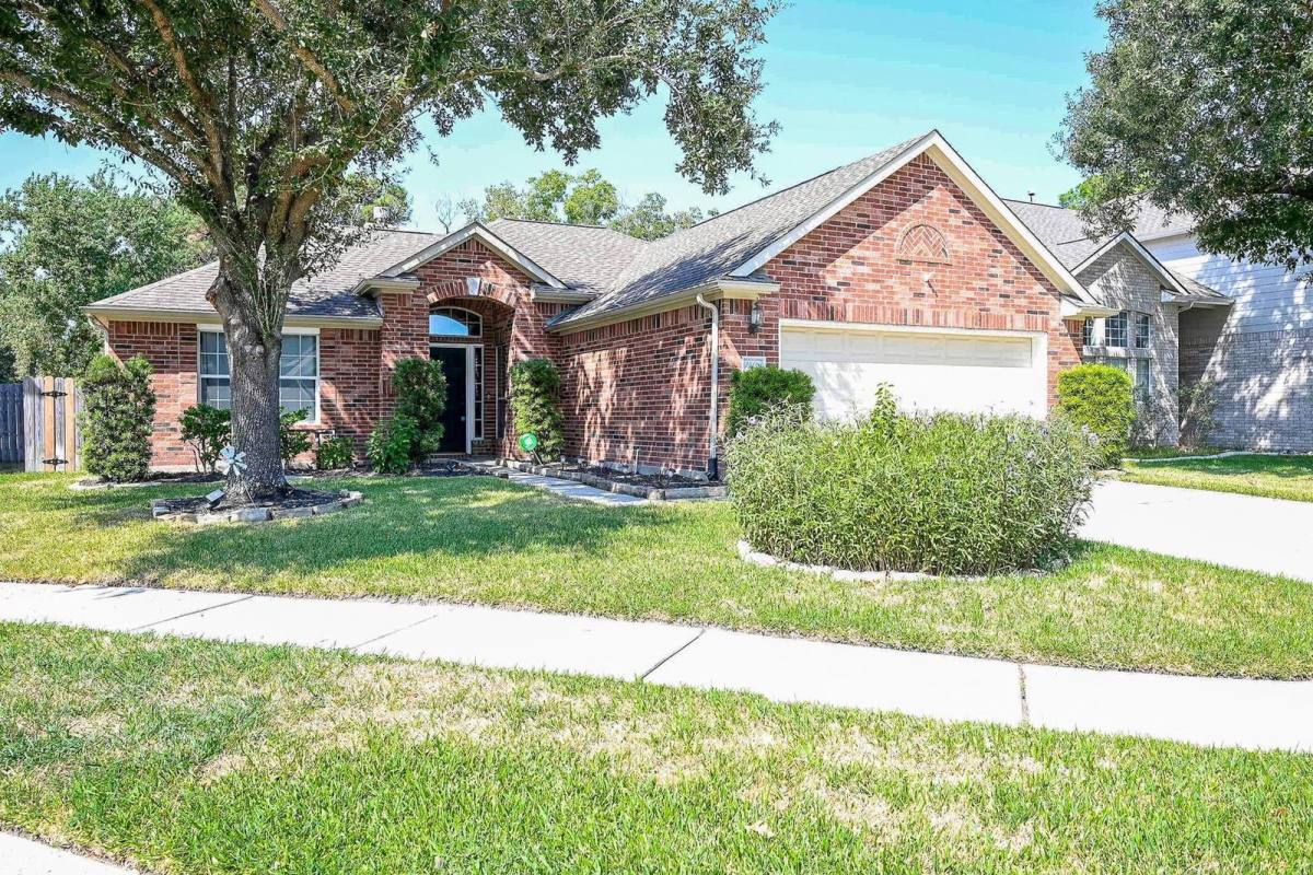 House for rent at 12138 Havenmist Dr, Tomball, TX 77375