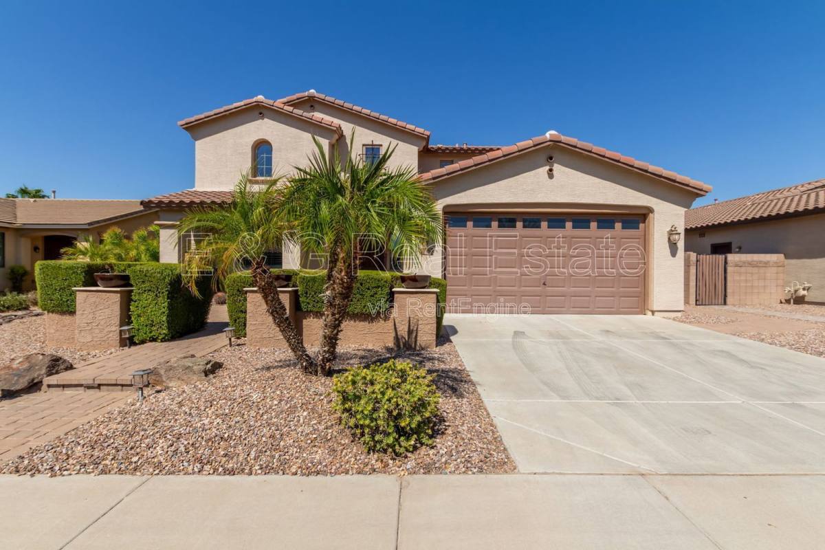 House for rent at 622 W San Carlos Way, Chandler, AZ 85248
