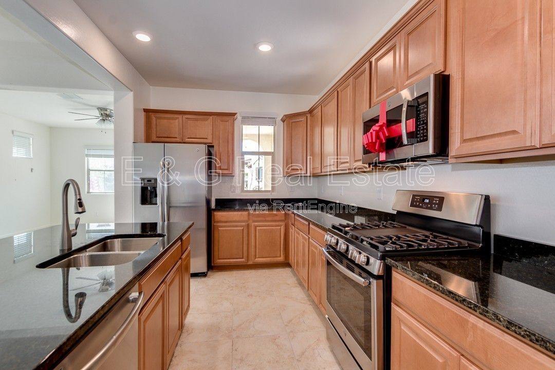 House for rent at 3210 S Mingus Dr, Chandler, AZ 85286