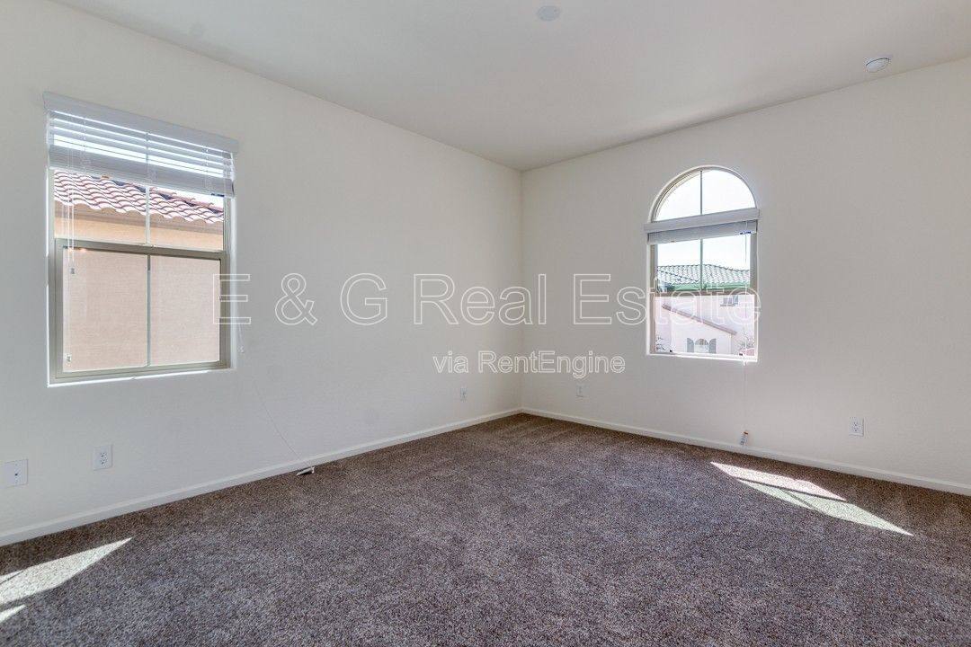 House for rent at 3210 S Mingus Dr, Chandler, AZ 85286