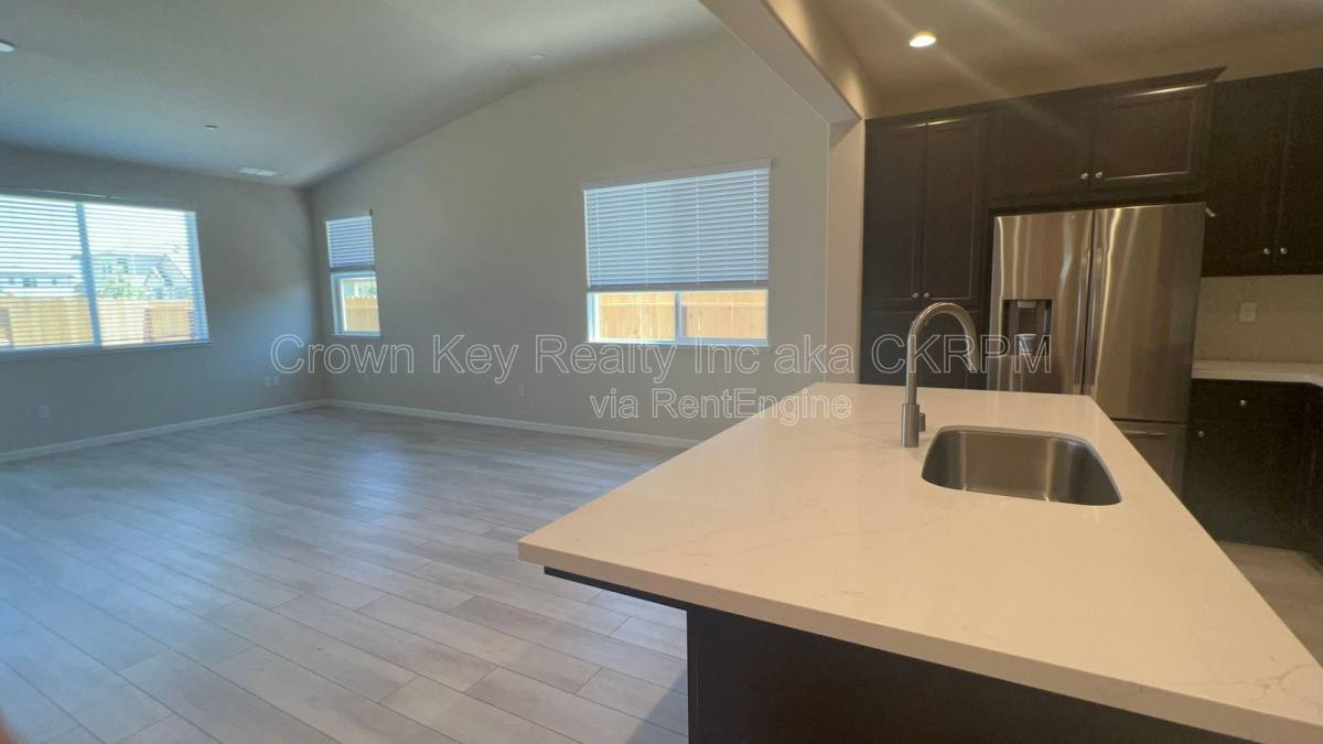 House for rent at 1601 Innovation Way, Modesto, CA 95356