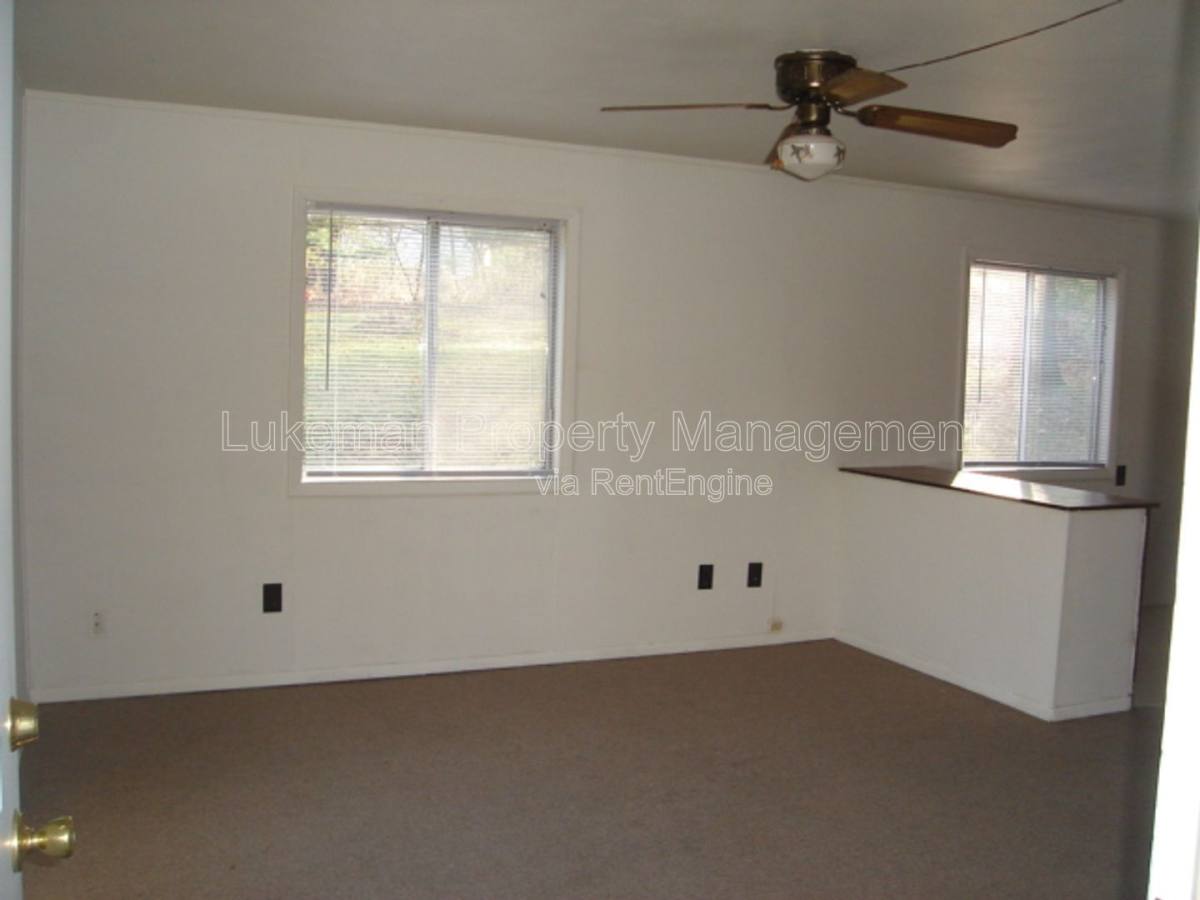 Apartment for rent at 6314 E Jk Ave, Kalamazoo, MI 49048