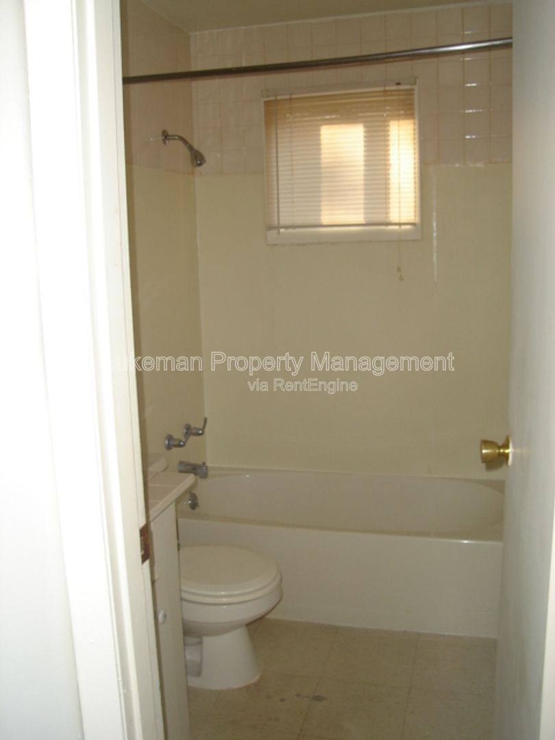 Apartment for rent at 6314 E Jk Ave, Kalamazoo, MI 49048