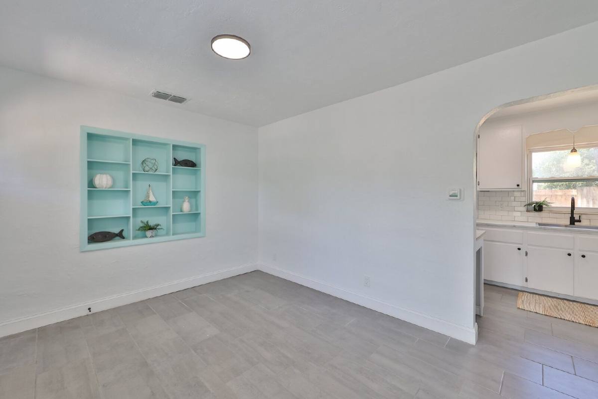 House for rent at 5540 59th St N, Saint Petersburg, FL 33709