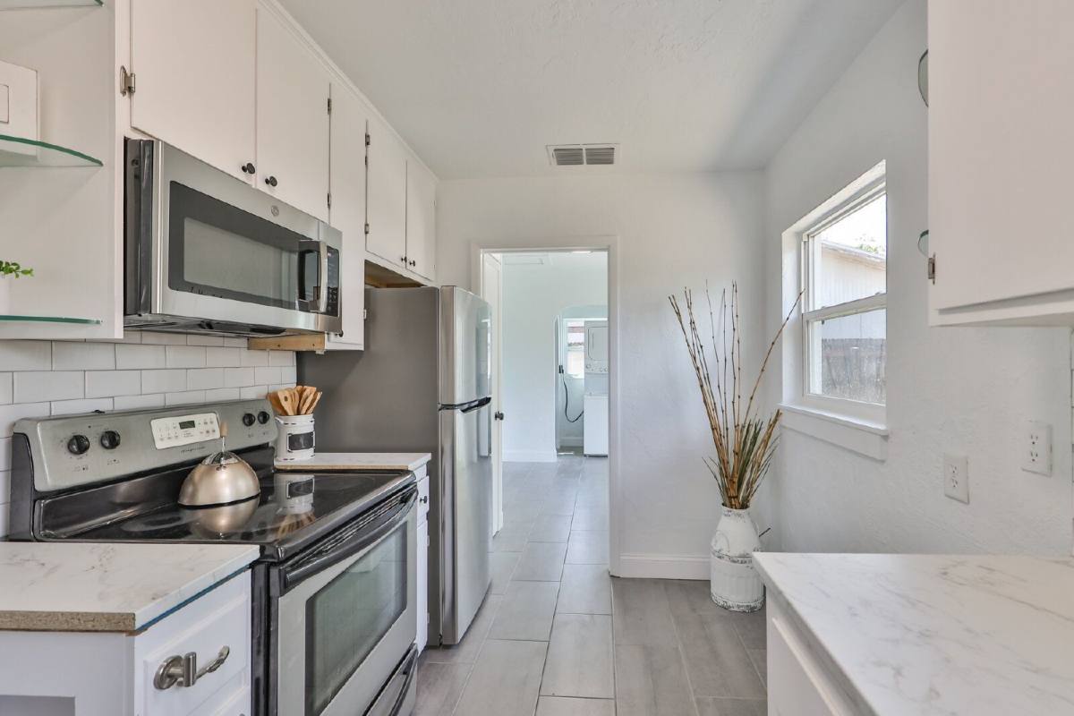 House for rent at 5540 59th St N, Saint Petersburg, FL 33709