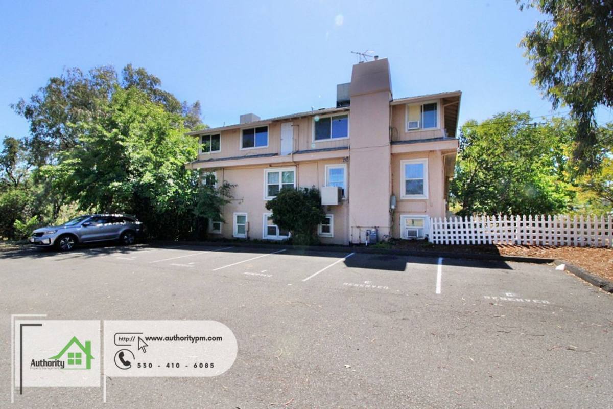 Apartment for rent at 2391 Placer St #A, Redding, CA 96001