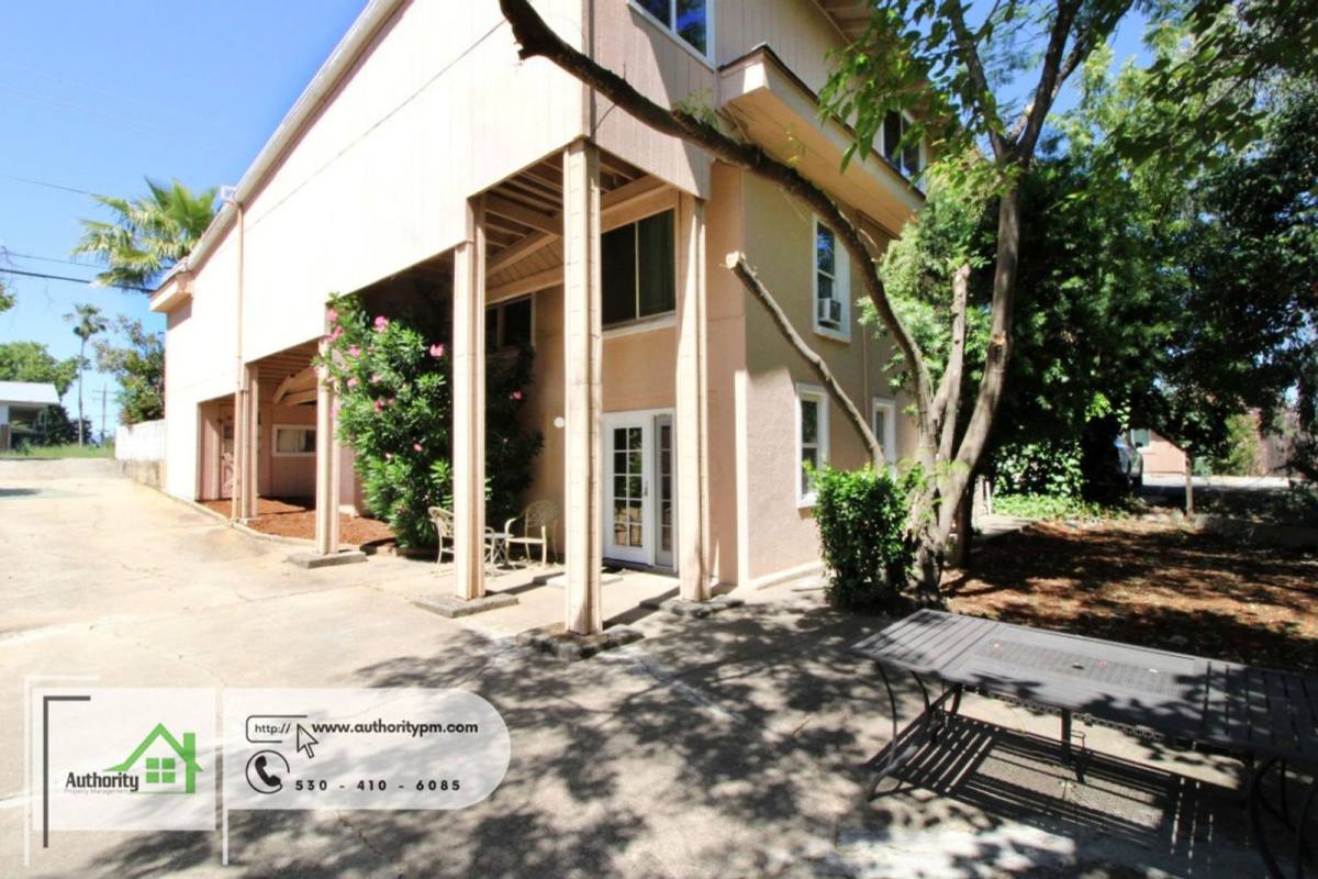 Apartment for rent at 2391 Placer St #A, Redding, CA 96001